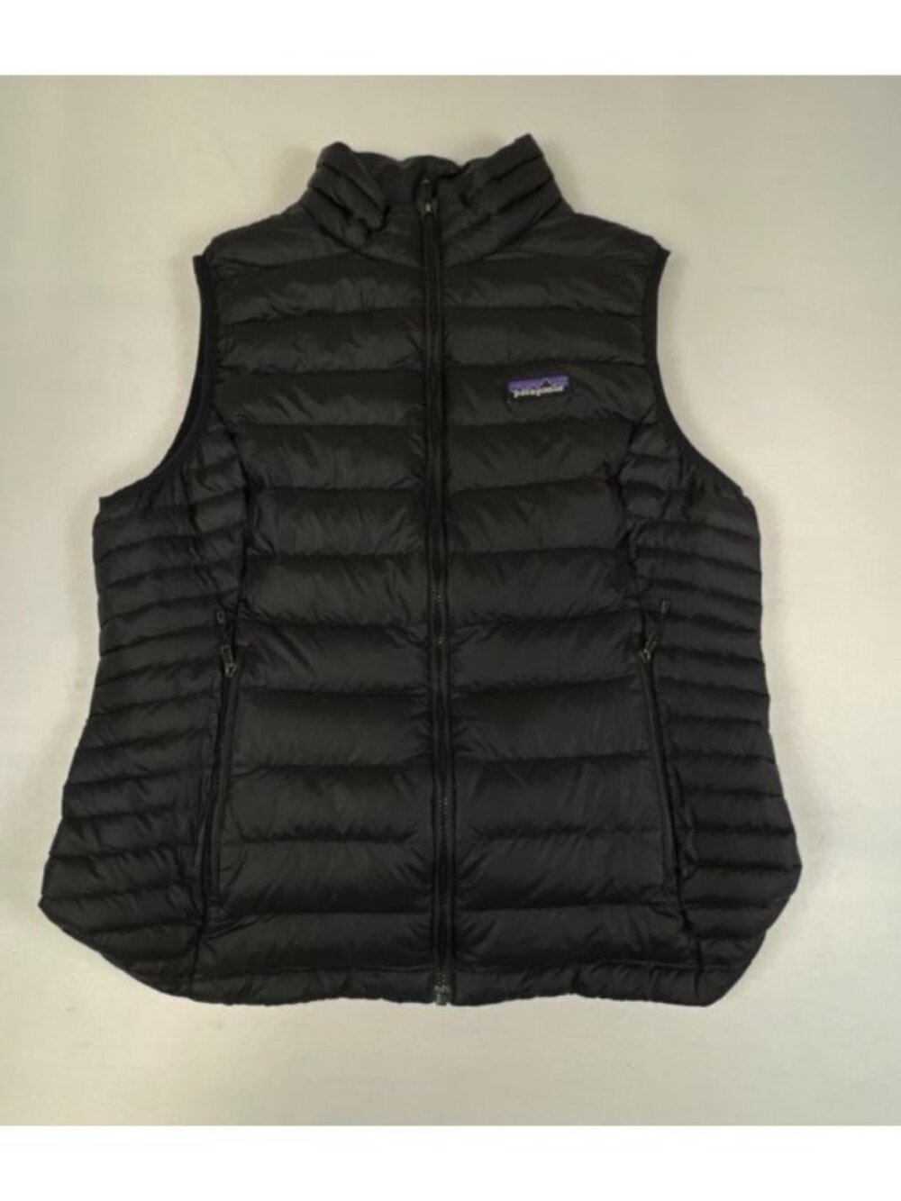 Patagonia Women's Size L Down Puffer Vest Black Full Zip Lightweight Outdoor